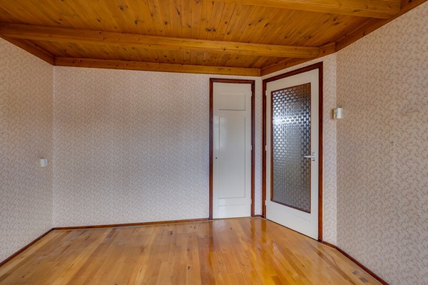 Medium property photo - Molukkenstraat 28, 3131 JM Vlaardingen